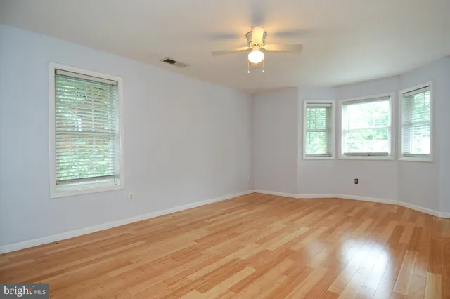 $3,500 | 1705 Commonwealth Avenue, Unit A, Alexandria, VA 22301