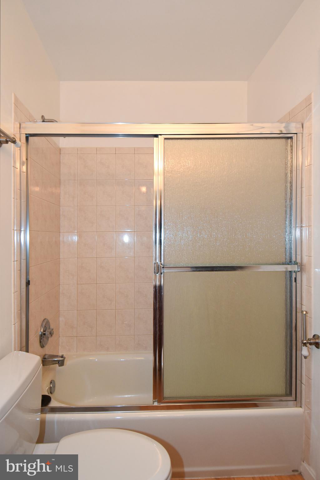 1705 Commonwealth Avenue, Unit A Alexandria, VA 22301 - Photo 35 of 36