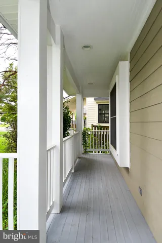 $3,500 | 1705 Commonwealth Avenue, Unit A, Alexandria, VA 22301