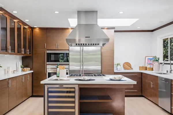 $2,898,000 | 39 Colorados Drive, Millbrae, CA 94030