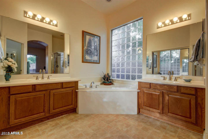 11014 East Decatur Street Mesa, AZ 85207 - Photo 8 of 13 master bath
