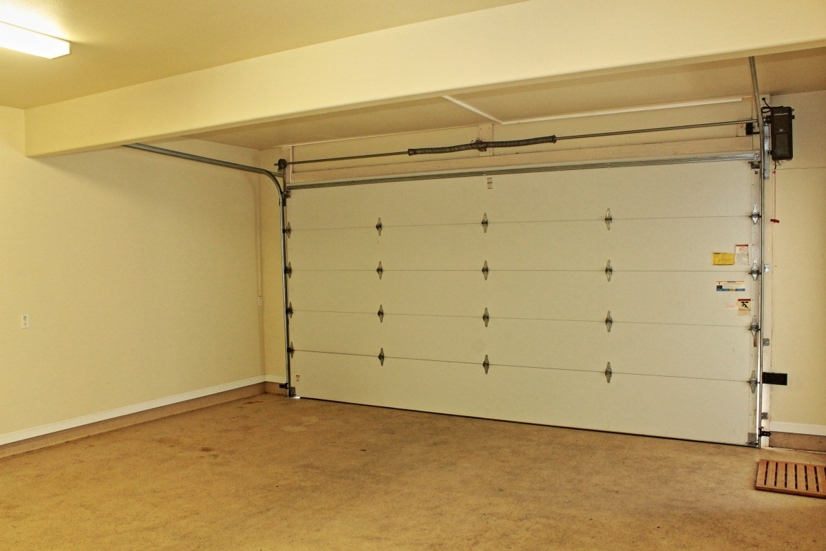 18-1354 Nichols Rd Mountain View Mountain View, HI 96771 - Photo 19 of 30 a view of a room