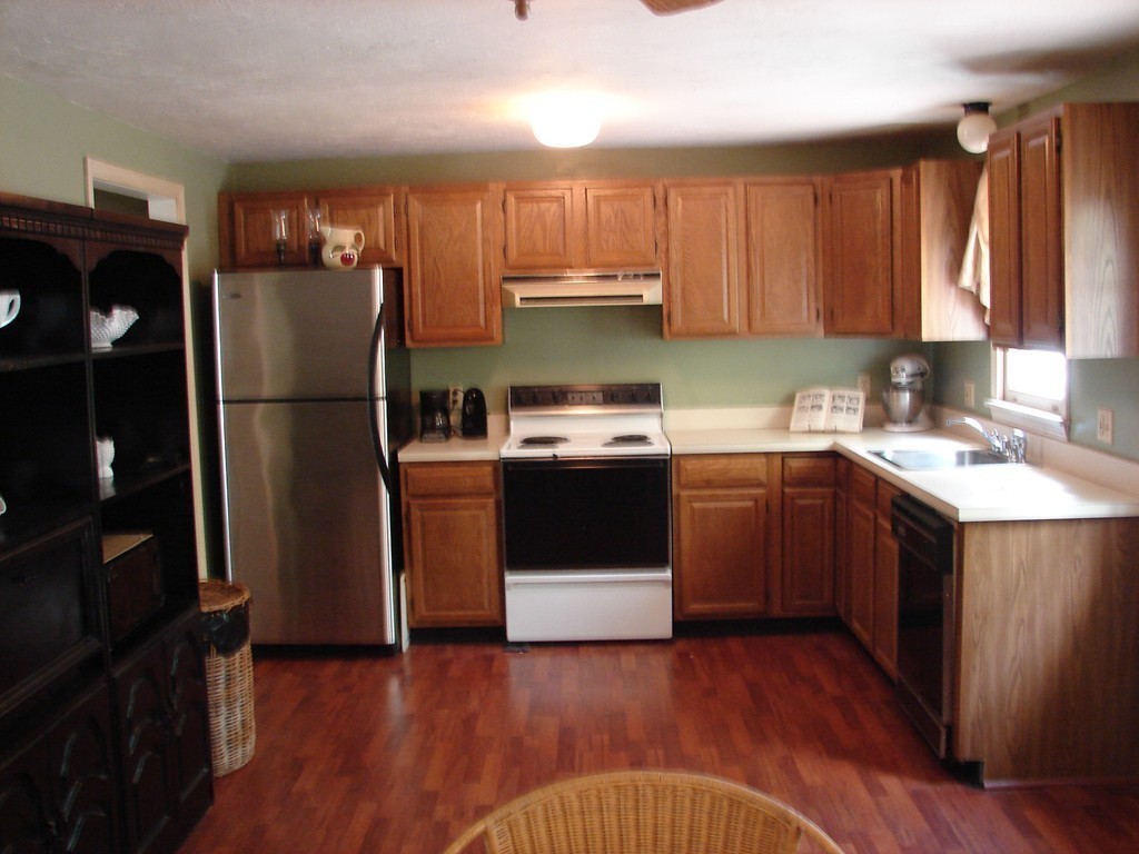 124 Indian Hill Road Worcester, MA 01606 - Photo 21 of 28 Gallery Image 21