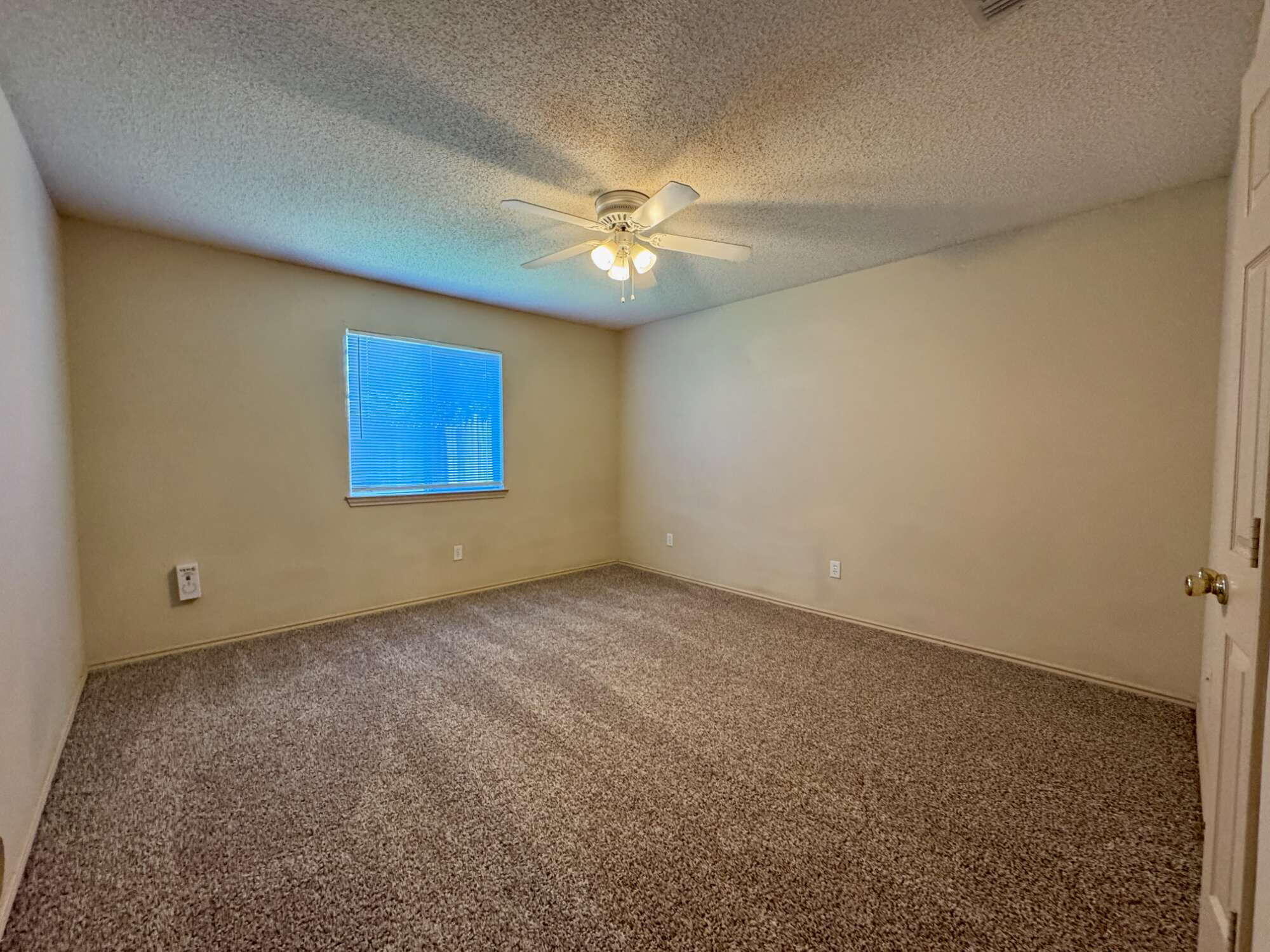6311 7th Street, Unit UINT 1 Lubbock, TX 79416 - Photo 7 of 13 IMG_8141