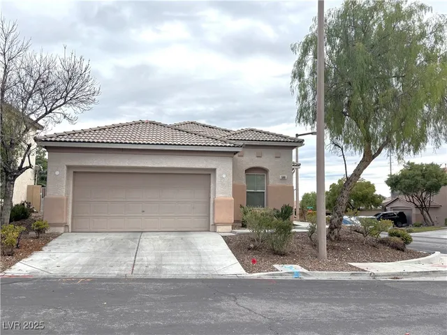 $2,300 | 588 Vitano Street, Las Vegas, NV 89138