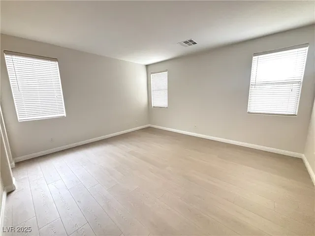 $2,300 | 588 Vitano Street, Las Vegas, NV 89138