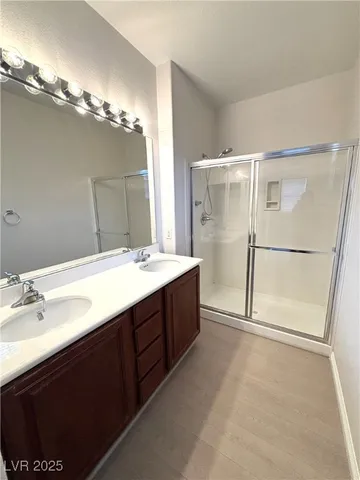 $2,300 | 588 Vitano Street, Las Vegas, NV 89138