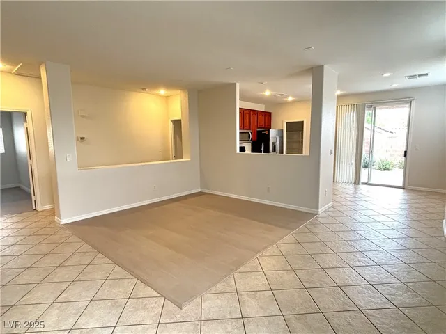 $2,300 | 588 Vitano Street, Las Vegas, NV 89138