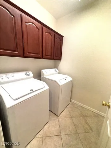 $2,300 | 588 Vitano Street, Las Vegas, NV 89138