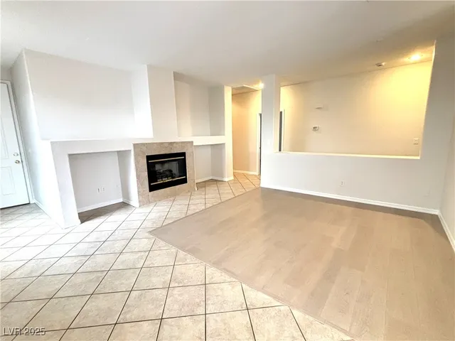 $2,300 | 588 Vitano Street, Las Vegas, NV 89138