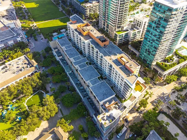 $4,300 | 3250 Northeast 1st Avenue, Unit 702, Miami, FL 33127
