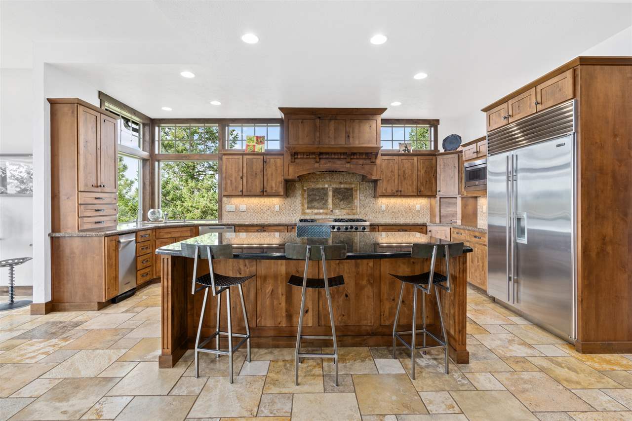 13723 North Rustic Lane Spokane, WA 99208 - Photo 13 of 47 Gallery Image 13