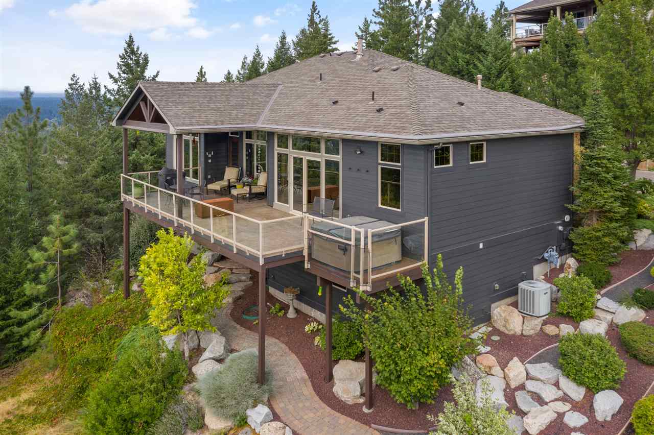 13723 North Rustic Lane Spokane, WA 99208 - Photo 3 of 47 Gallery Image 3