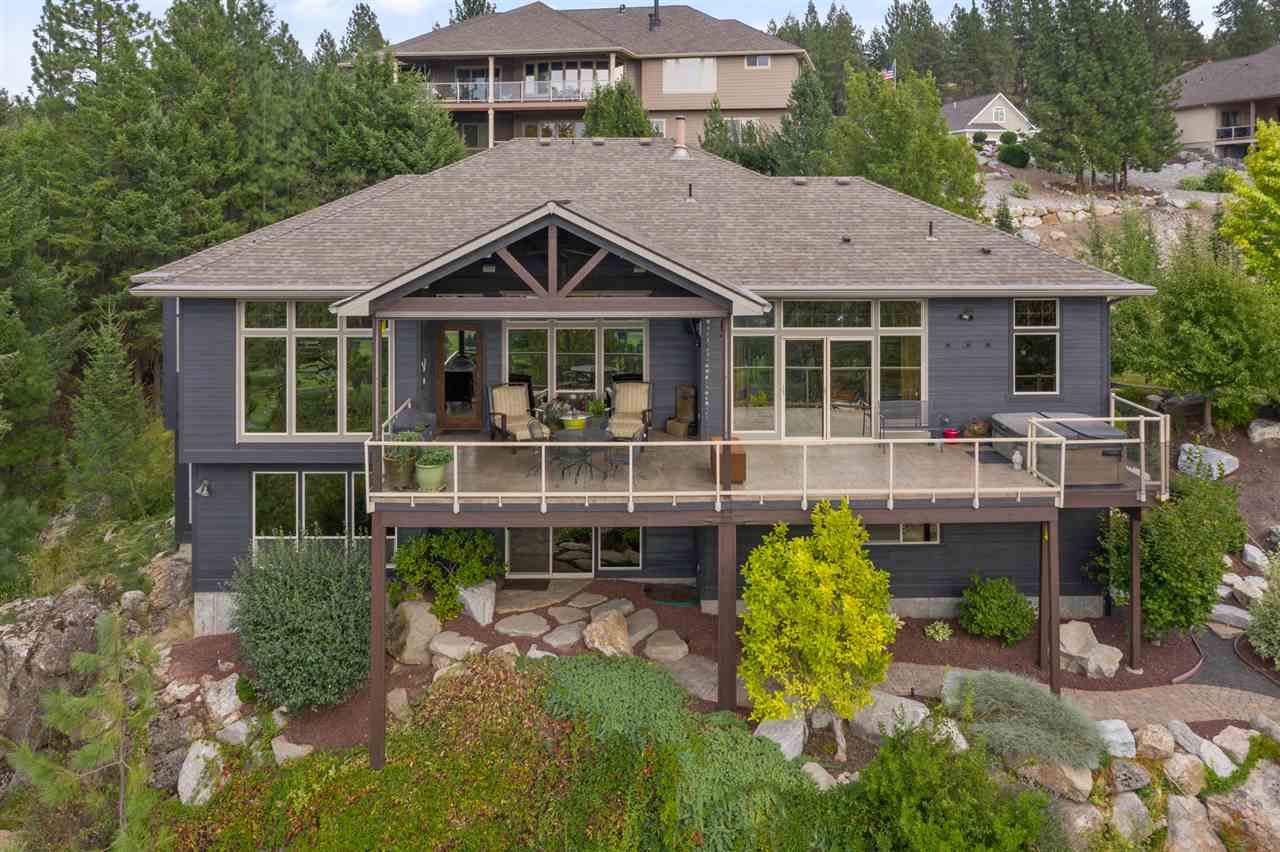 13723 North Rustic Lane Spokane, WA 99208 - Photo 4 of 47 Gallery Image 4