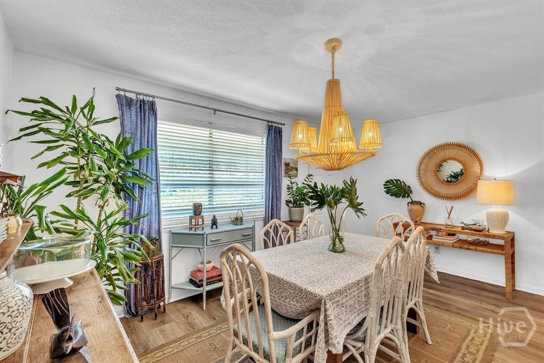 118 Wassaw Road Savannah, GA 31410 - Photo 5 of 30