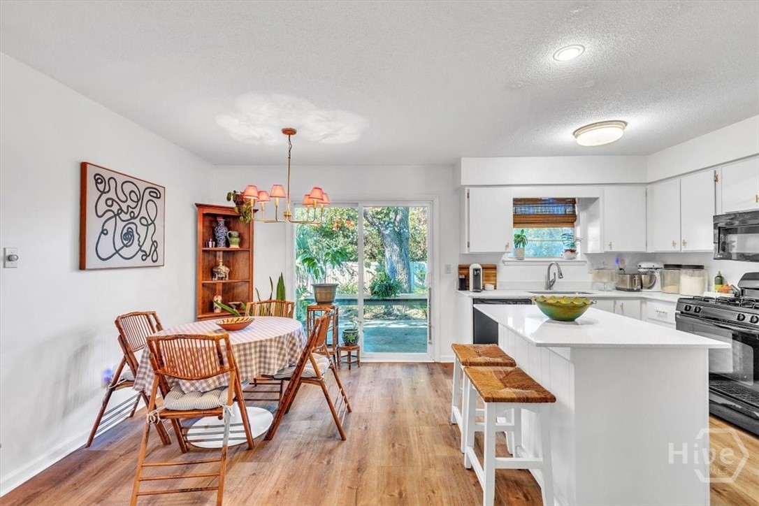 118 Wassaw Road Savannah, GA 31410 - Photo 6 of 30