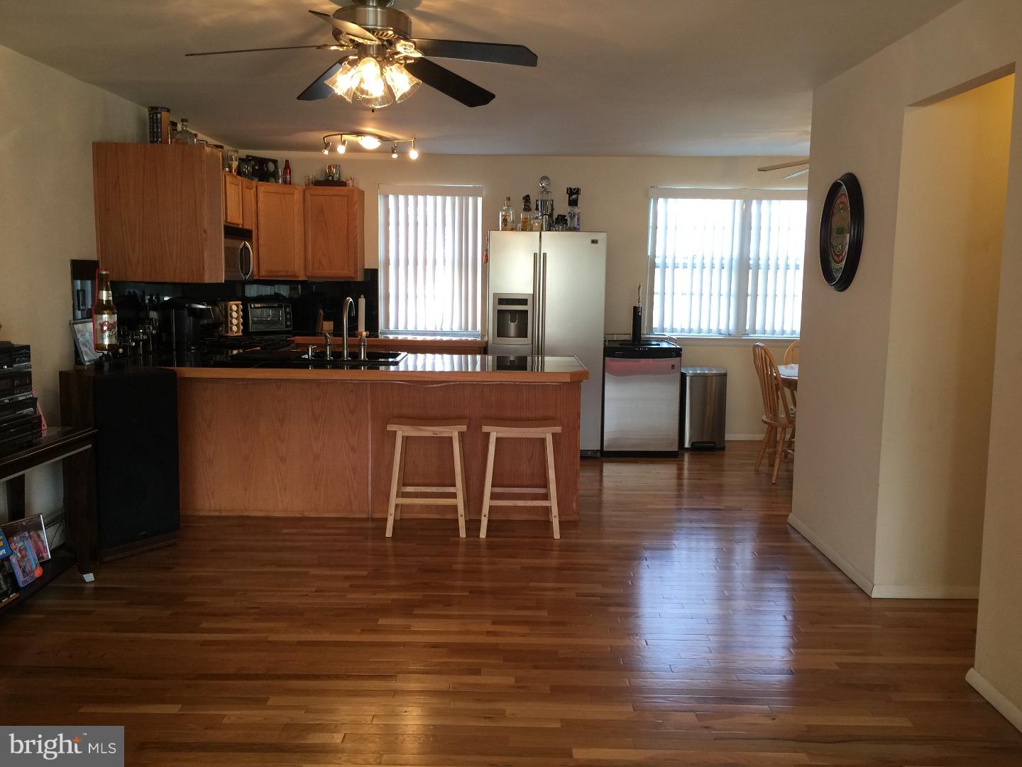 12026 Covert Road Philadelphia, PA 19154 - Photo 3 of 21 Gallery Image 3