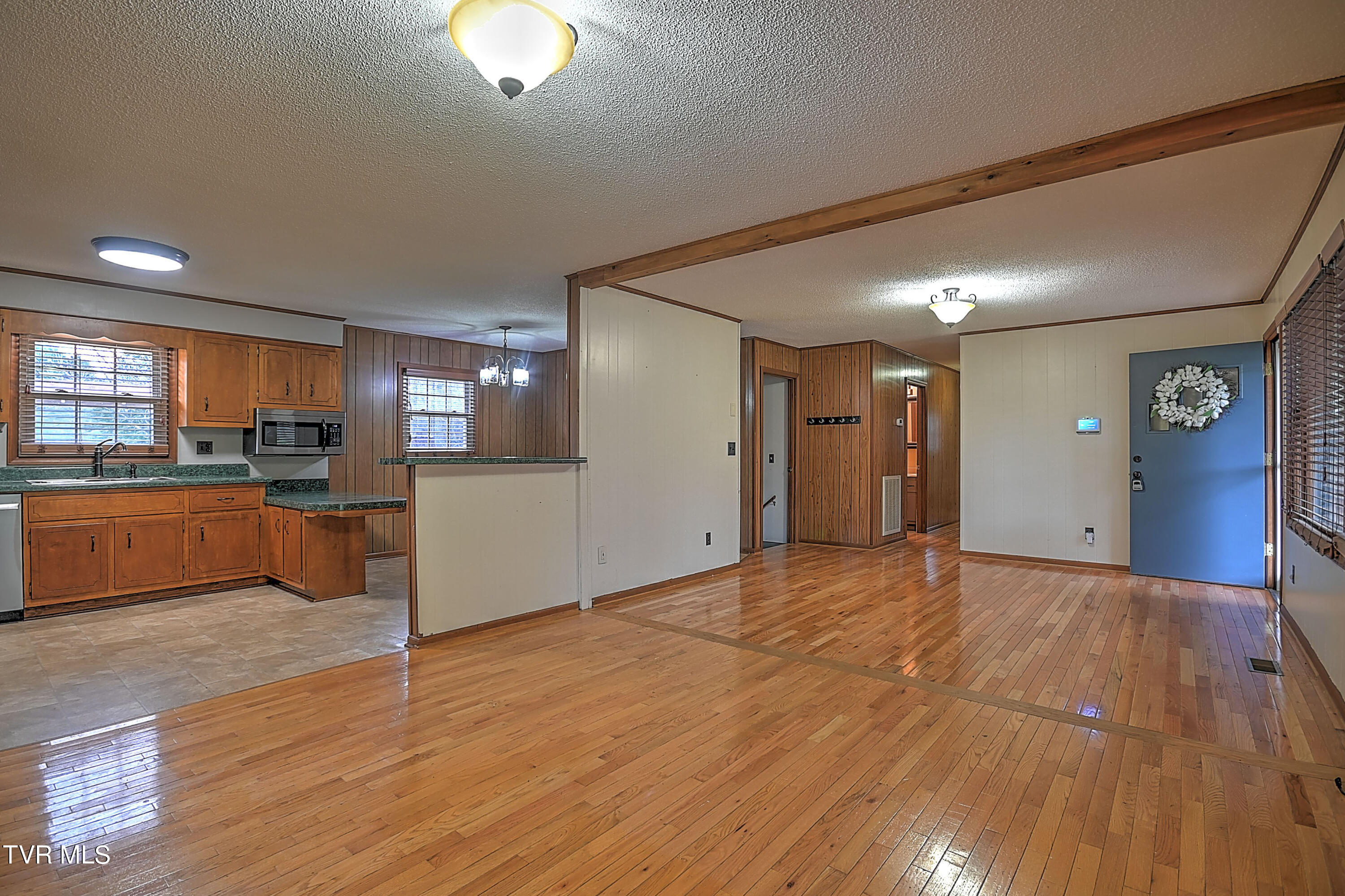 296 Minton Hollow Road Elizabethton, TN 37643 - Photo 13 of 57 296 Minton Hollow RH-11