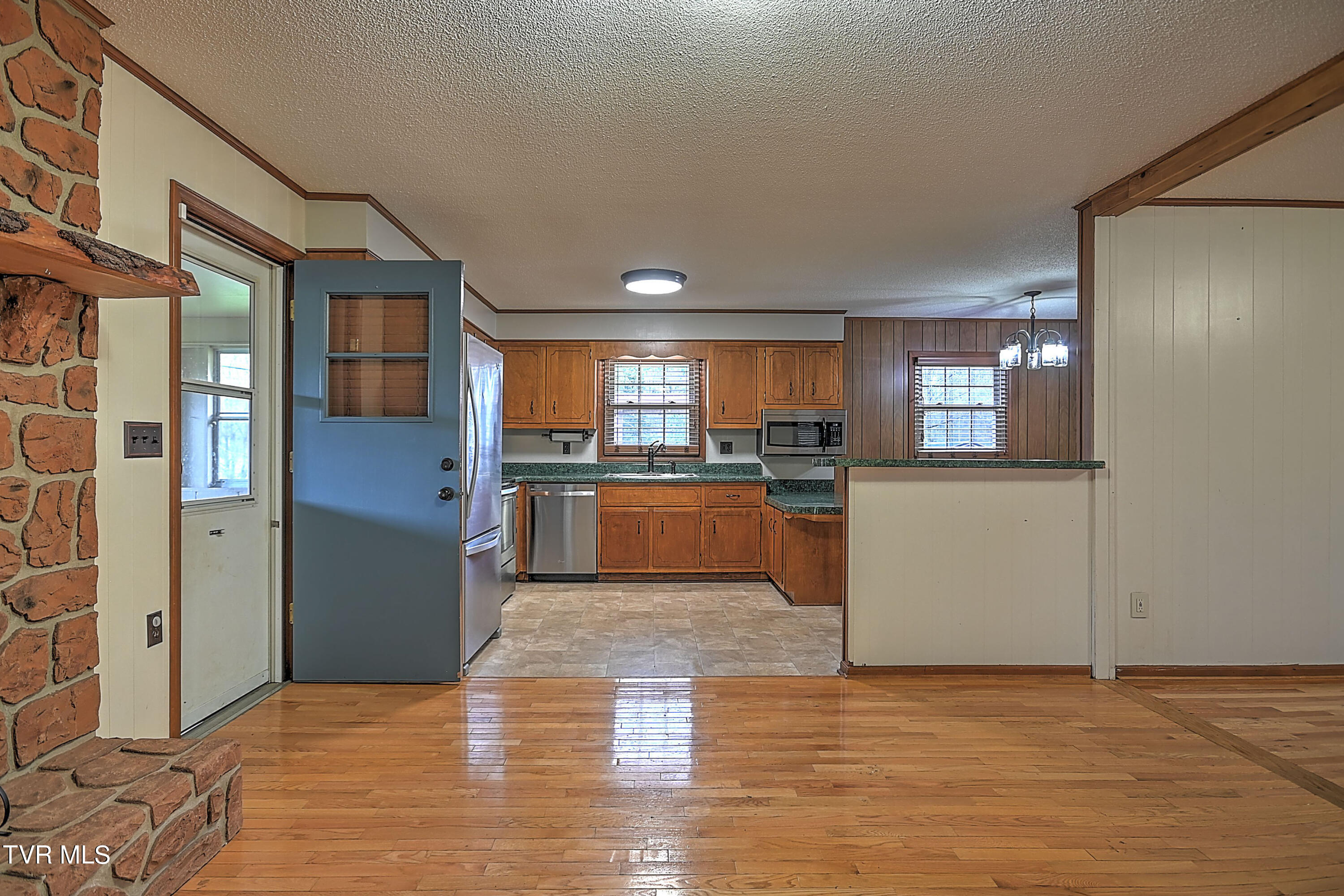 296 Minton Hollow Road Elizabethton, TN 37643 - Photo 14 of 57 296 Minton Hollow RH-12