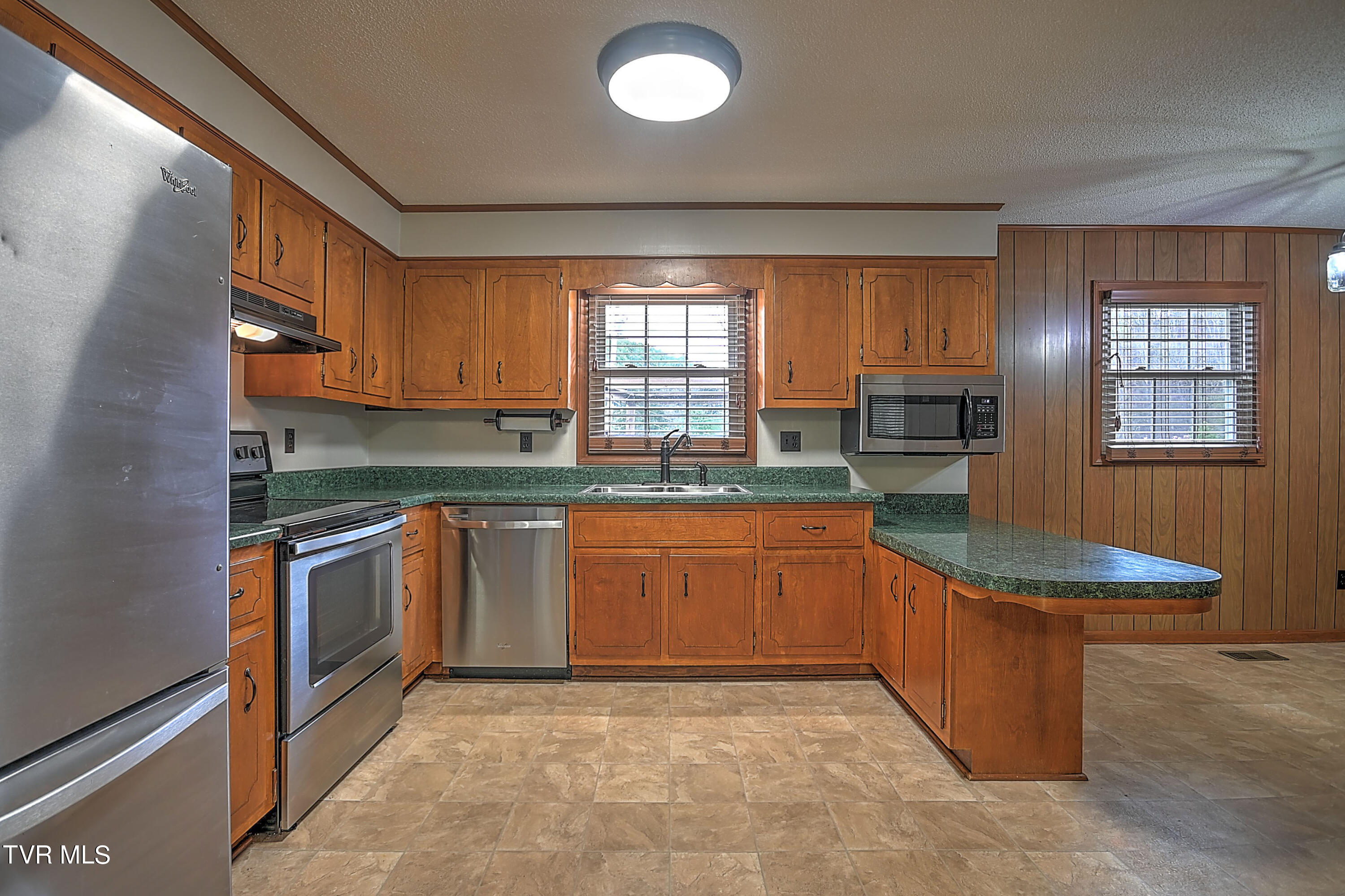296 Minton Hollow Road Elizabethton, TN 37643 - Photo 15 of 57 296 Minton Hollow RH-13