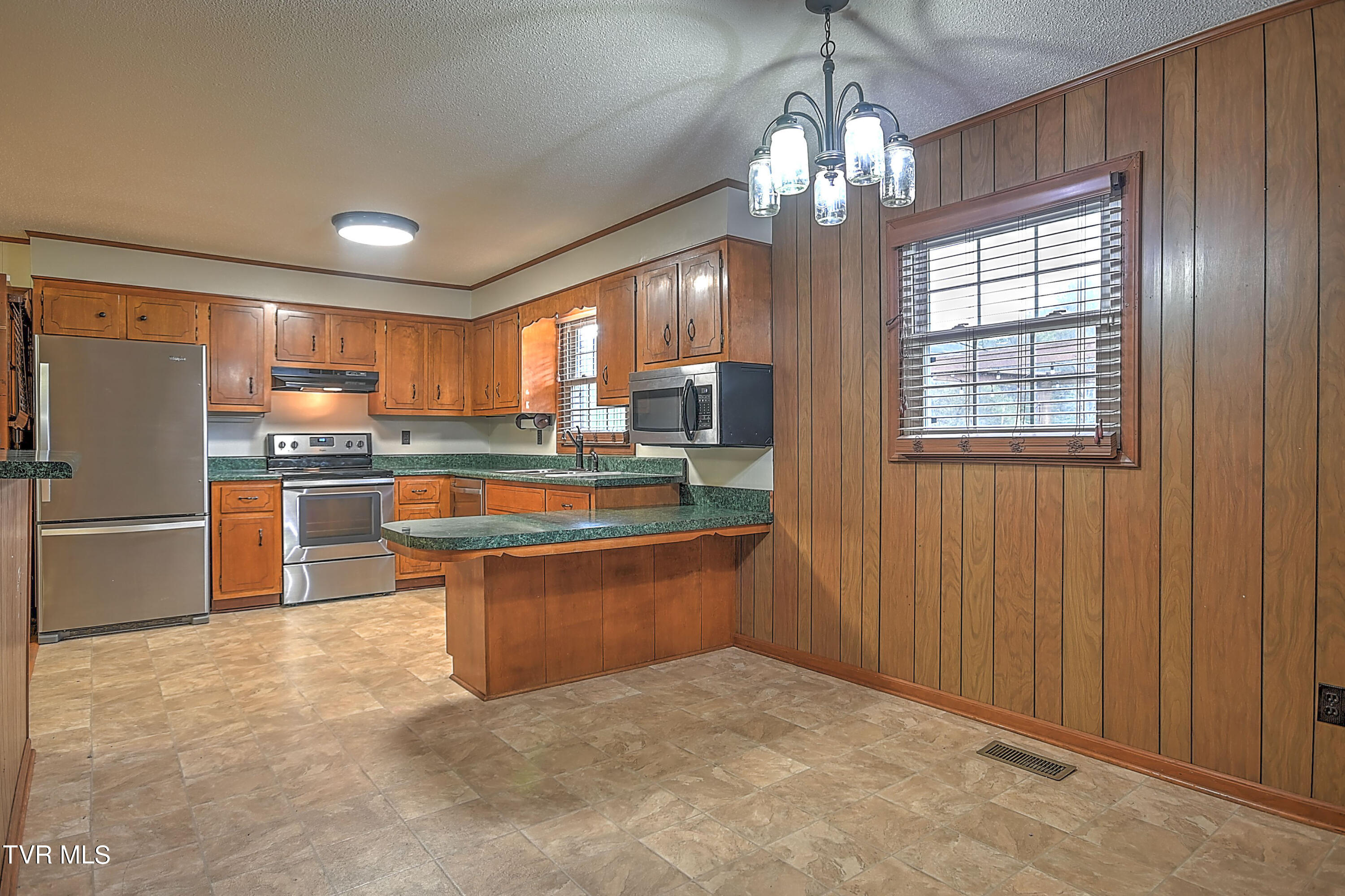 296 Minton Hollow Road Elizabethton, TN 37643 - Photo 19 of 57 296 Minton Hollow RH-17