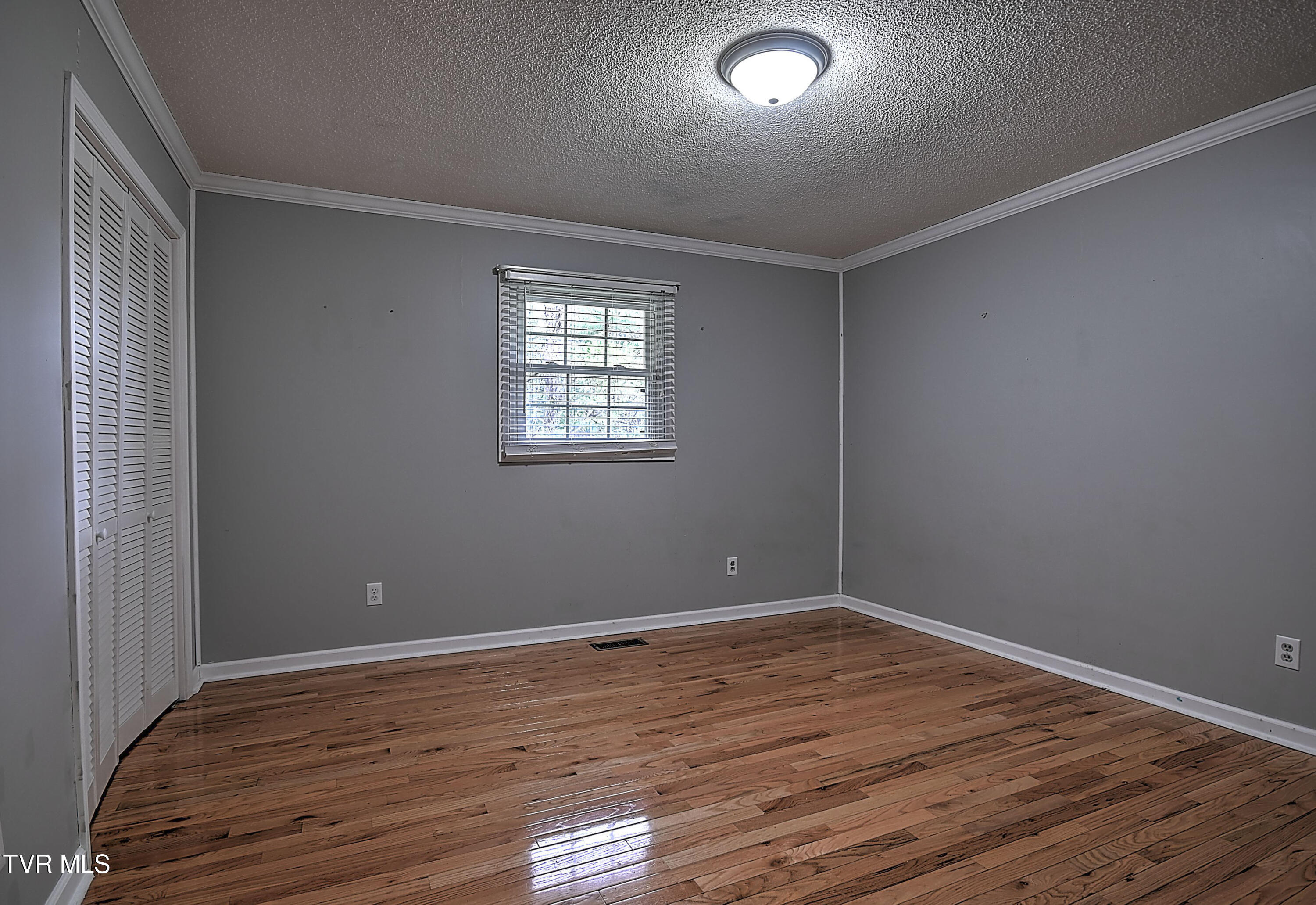 296 Minton Hollow Road Elizabethton, TN 37643 - Photo 32 of 57 296 Minton Hollow RH-32