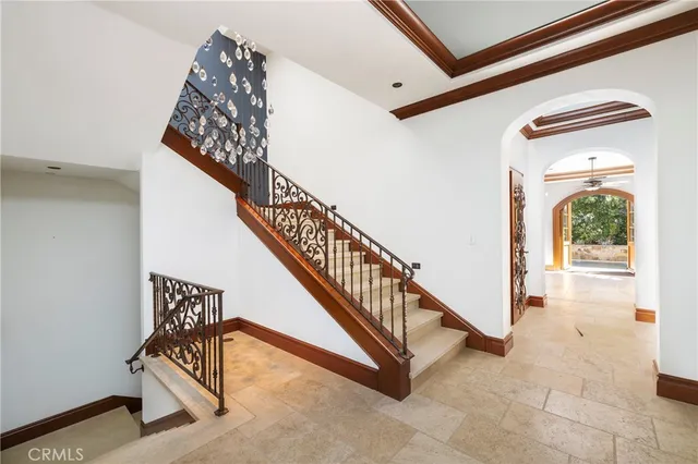 a view of an entryway