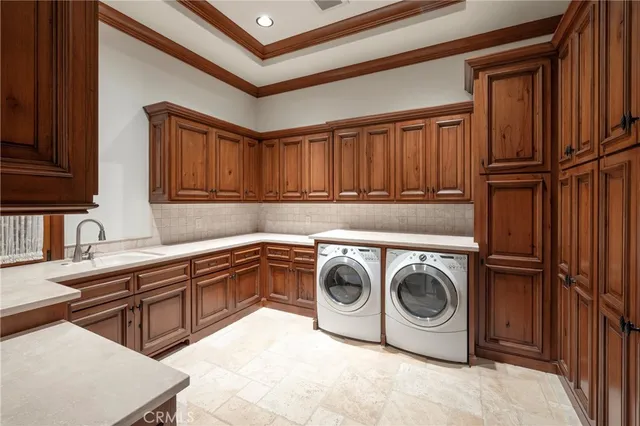 a view of a backyard with swimming pool