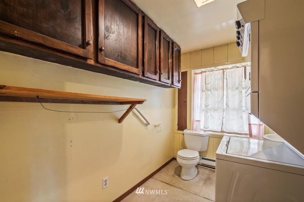 6910 Long Lake Road Southeast Port Orchard, WA 98367 - Photo 11 of 20 Gallery Image 11