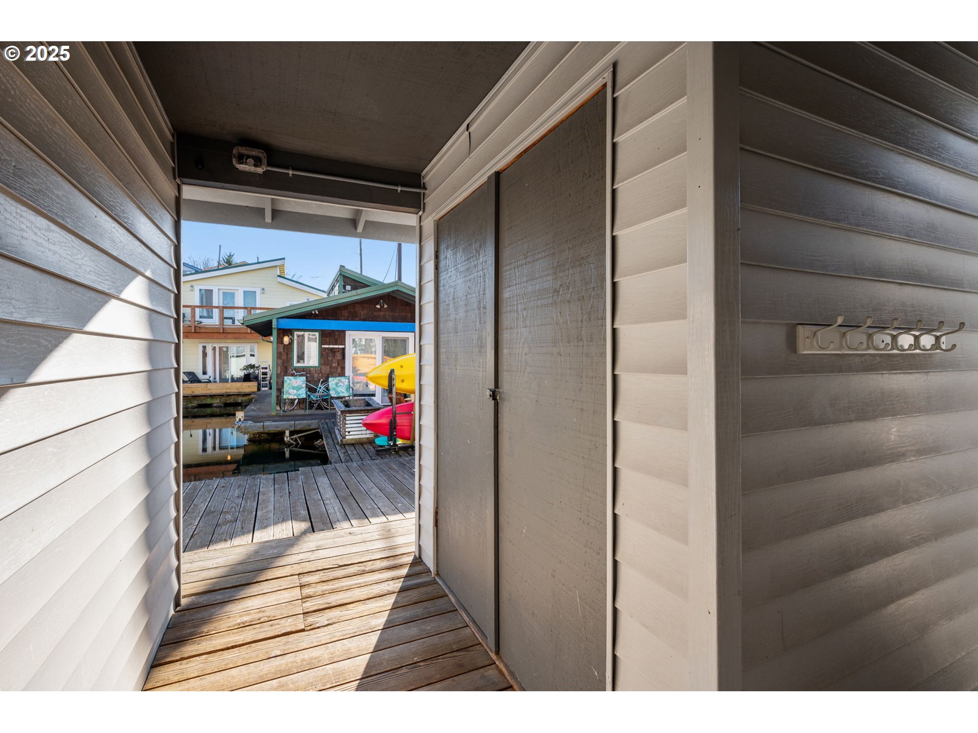 225 North Bridgeton Road Portland, OR 97211 - Photo 4 of 44 Gallery Image 4