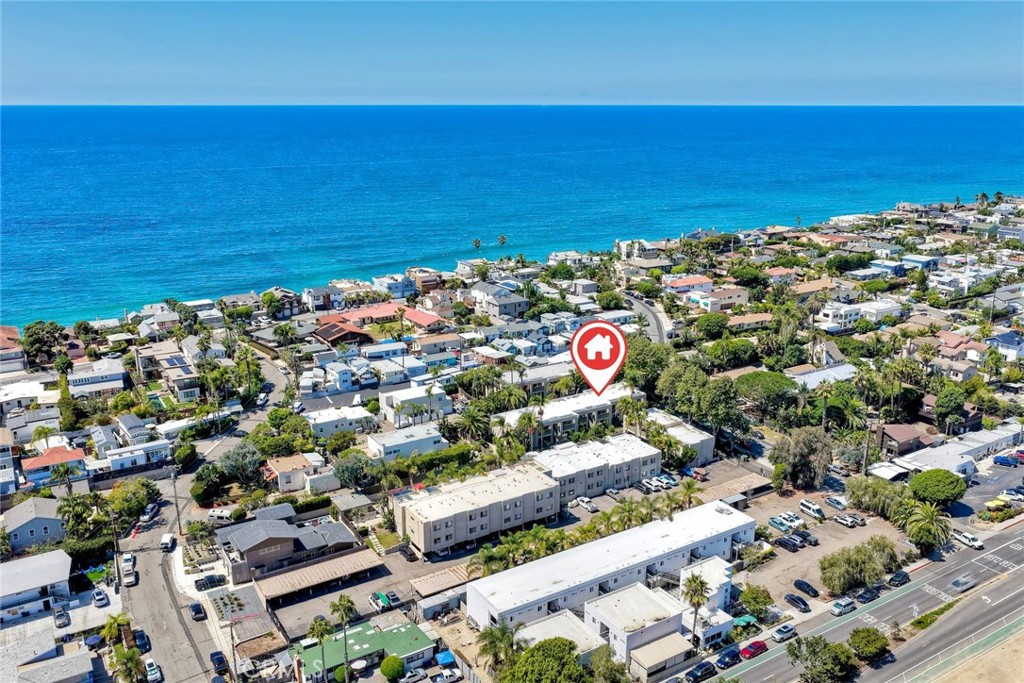 149 West Glaucus Street, Unit D Encinitas, CA 92024 - Photo 28 of 29 an aerial view of multiple house