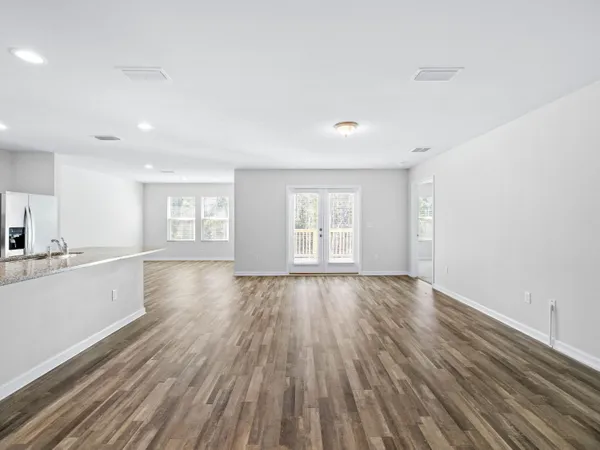 $345,000 | 462 Whispering Creek Avenue, Freeport, FL 32439