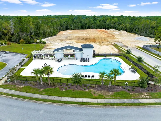 $345,000 | 462 Whispering Creek Avenue, Freeport, FL 32439