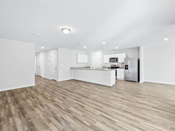 $345,000 | 462 Whispering Creek Avenue, Freeport, FL 32439