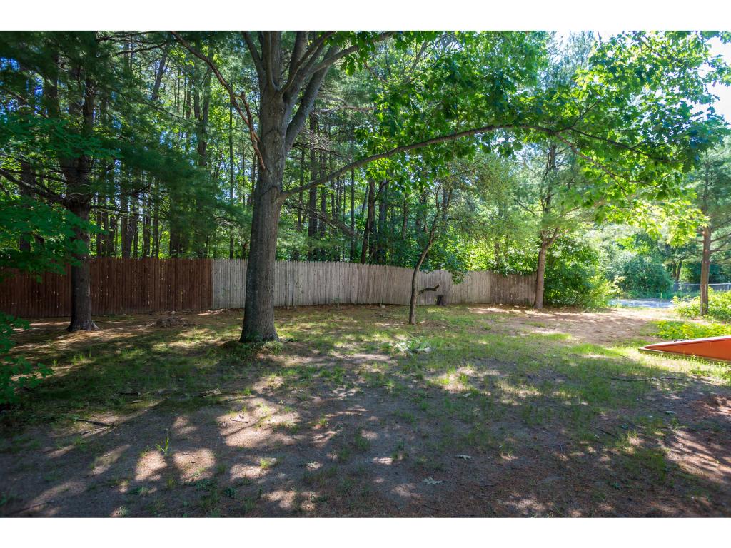 75 Chestnut Hill Road Rochester, NH 03867 - Photo 2 of 12