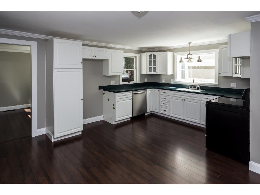 75 Chestnut Hill Road Rochester, NH 03867 - Photo 6 of 12
