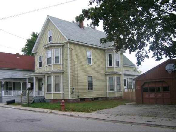 21 Winter Street Rochester, NH 03867 - Photo 1 of 1