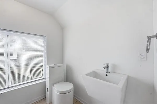 $249,900 | 3308 Benton Boulevard, Kansas City, MO 64128