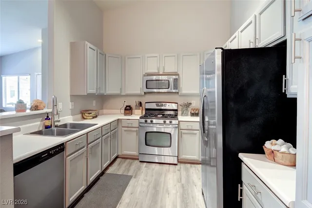 $1,650 | 7450 South Eastern Avenue, Unit 2010, Las Vegas, NV 89123