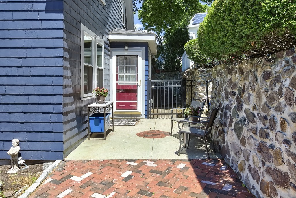 51 Boynton Road Medford, MA 02155 - Photo 18 of 30 Gallery Image 18