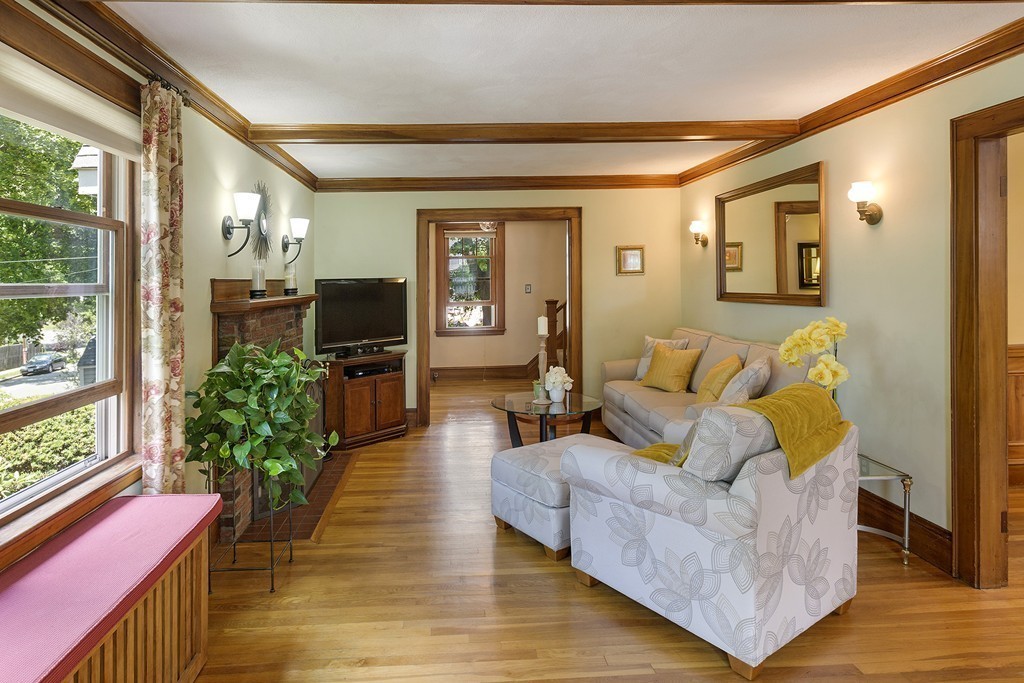 51 Boynton Road Medford, MA 02155 - Photo 8 of 30 Gallery Image 8