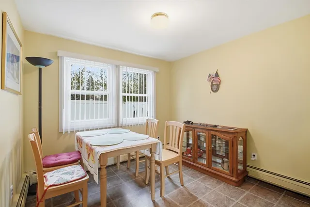 $130,000 | 19 Manor Court, Unit 19, Springfield, MA 01118