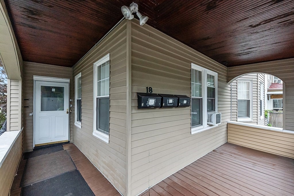 18 Stoneland Road Worcester, MA 01603 - Photo 16 of 40 Gallery Image 16