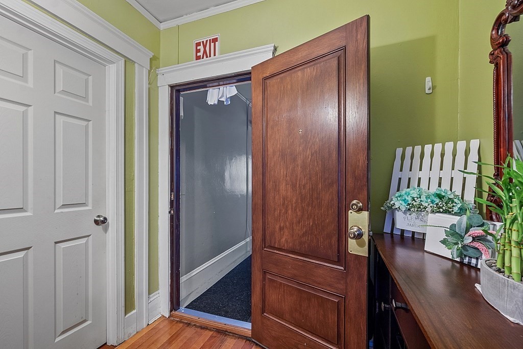18 Stoneland Road Worcester, MA 01603 - Photo 17 of 40 Gallery Image 17