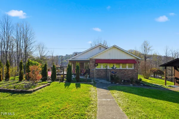 $234,900 | 5422 Penwood Drive, Coeburn, VA 24230