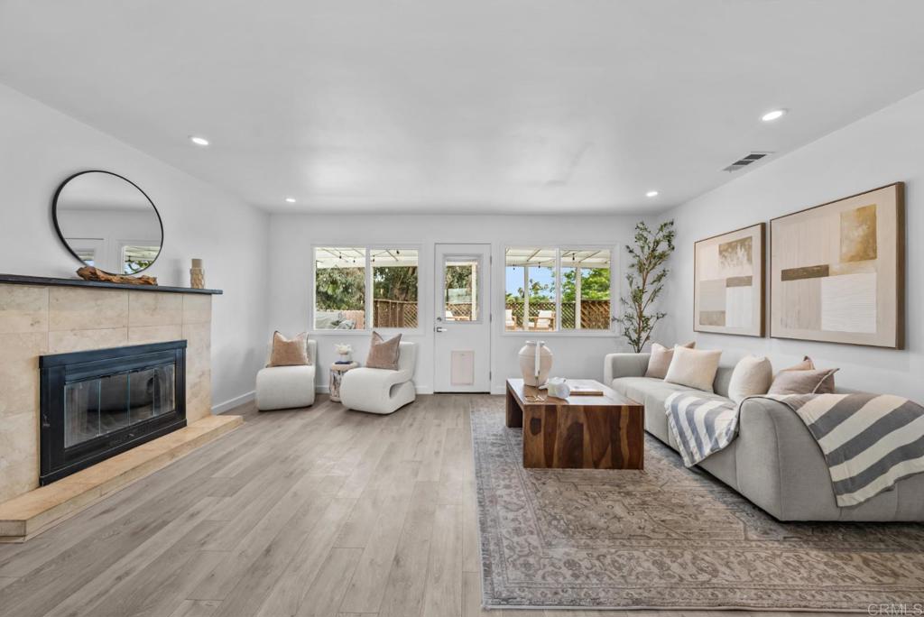 9751 Vomac Road Santee, CA 92071 - Photo 5 of 45