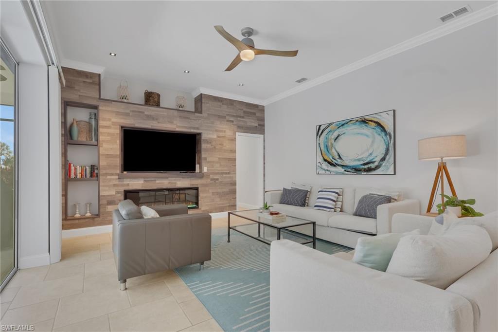 5121 Coldstream Lane Naples, FL 34104 - Photo 16 of 50 Gallery Image 16