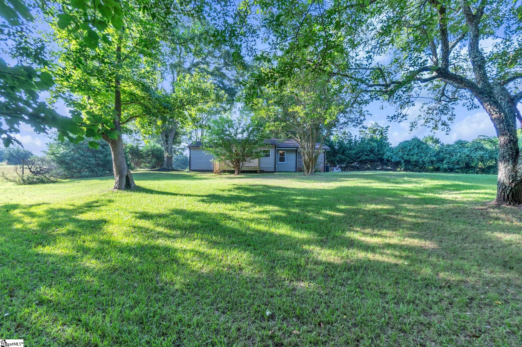 154 Holliday Road Six Mile, SC 29682 - Photo 28 of 32