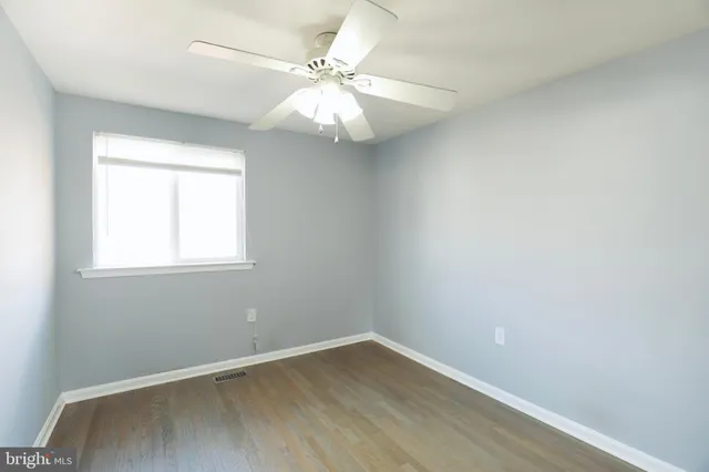 $2,400 | 4393 Pembrook Village Drive, Unit 84, Alexandria, VA 22309