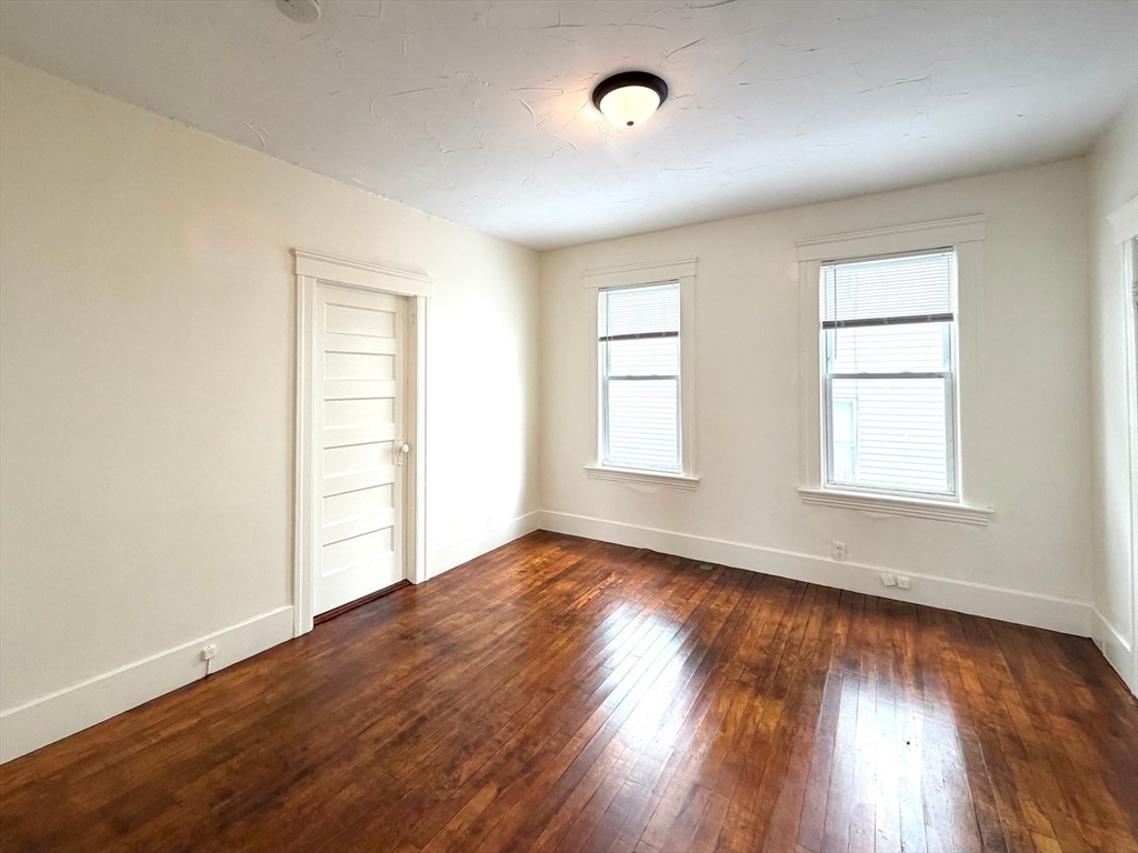 8 Almont Avenue, Unit 1 Worcester, MA 01604 - Photo 5 of 16